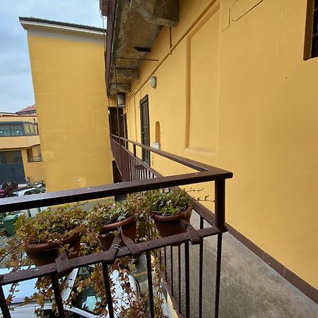 Monolocale Morimondo 1 Milano Eksteriør bilde